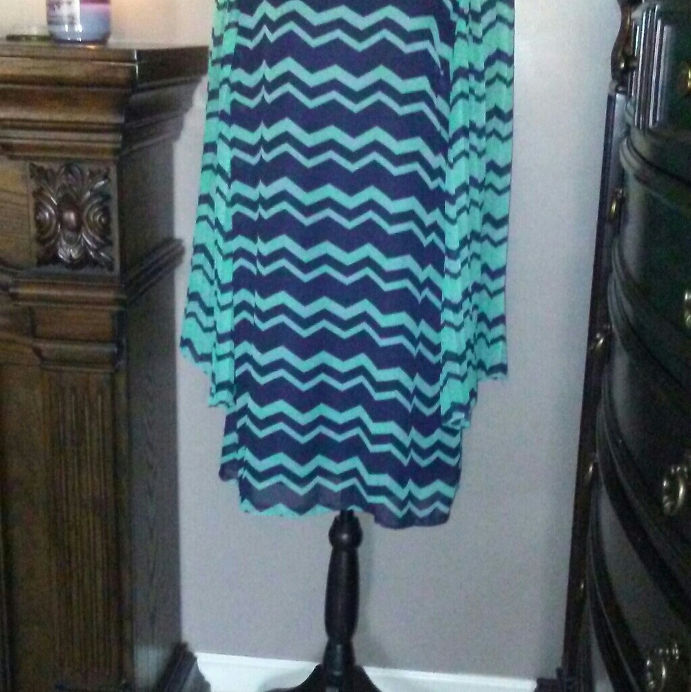 Dress w/ chevron stripes